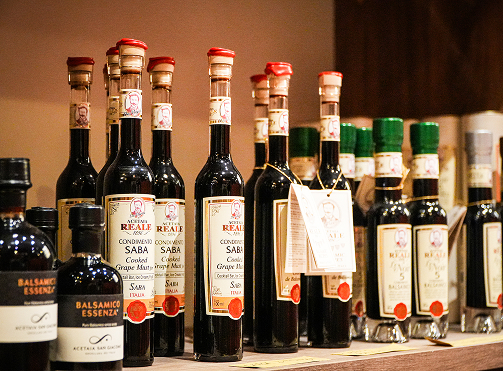 bologna balsamic vinegar pantry botlé shop